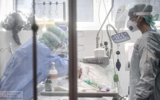 Поздно обратилась к врачам: от коронавируса умерла еще одна украинка «фото»