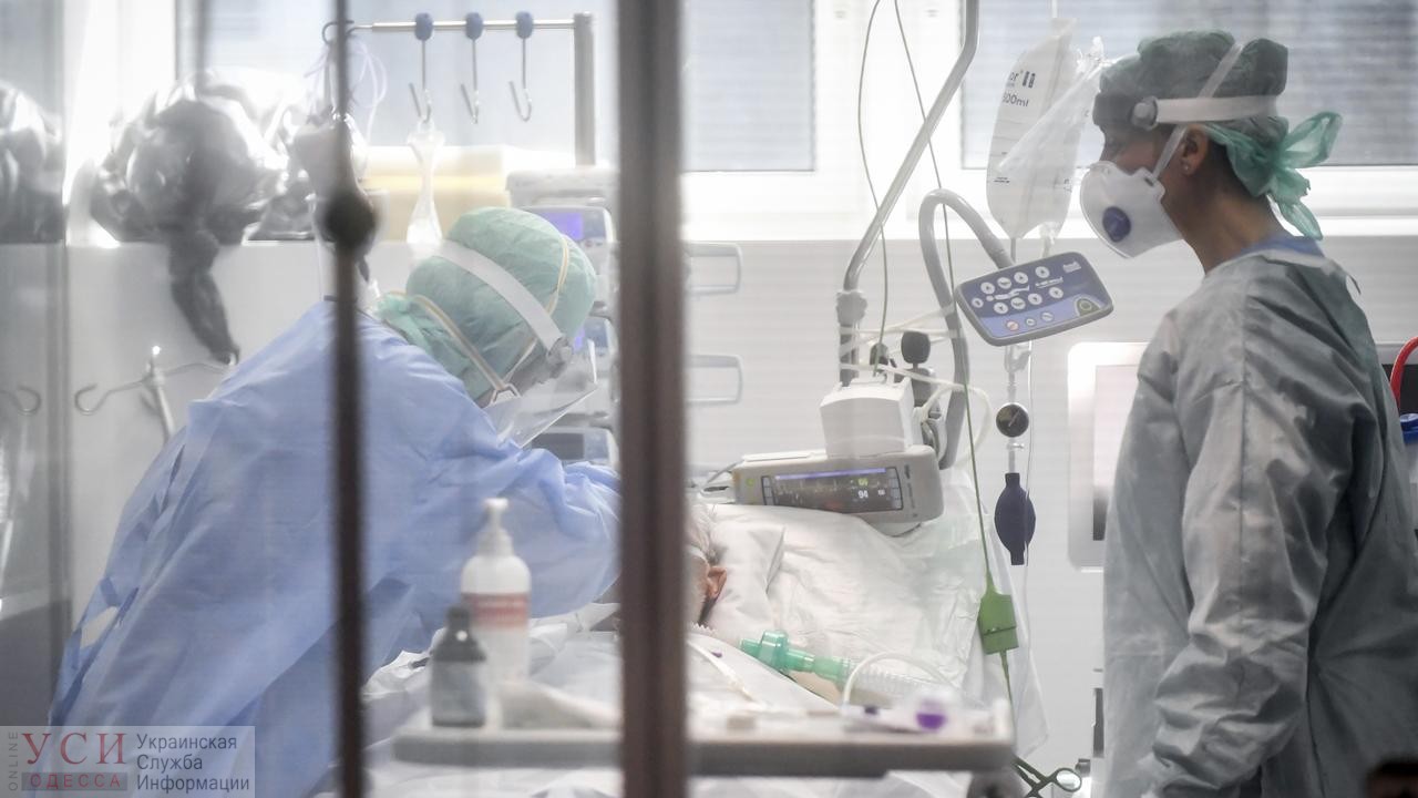 Поздно обратилась к врачам: от коронавируса умерла еще одна украинка «фото»