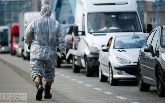 Одесских иногородних медиков обещают доставлять на работу отдельным транспортом «фото»