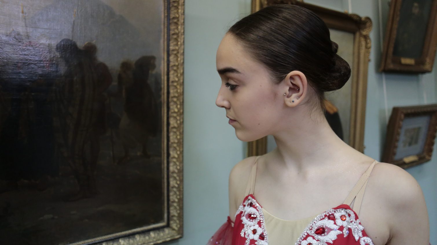 В Одесском художественном к 8 марта артистки балета провели яркий перформанс (фото) «фото»