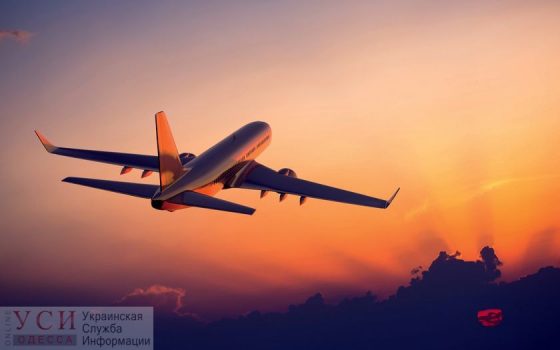За границей застряли 43 тысячи украинцев: Кабмин ограничил цены на авиабилеты на период карантина (фото) usionline.com За границей застряли 43 тысячи украинцев: Кабмин ограничил цены на авиабилеты на период карантина (фото) «фото»