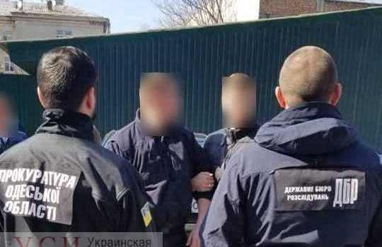 Одесский офицер полиции требовал от торговца взятку за непривлечение к админответственности (фото) «фото»