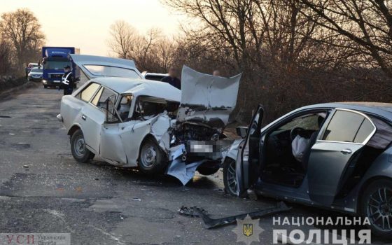 Два автомобиля столкнулось лоб в лоб в Одесской области: есть погибшие «фото»