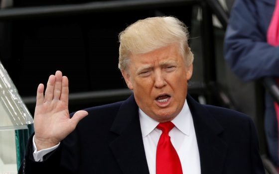 Из-за коронавируса жителям ряда стран запретили въезд в США на 30 дней (видео) «фото»