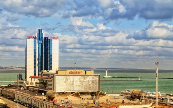 Бывшее руководство Одесского порта выписало себе премий на 3 миллиона «фото»