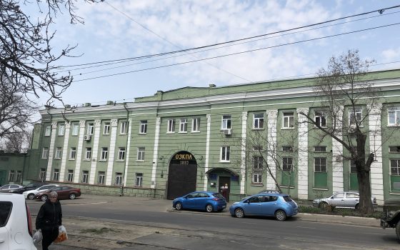 Привет из 90-х: завод в центре Одессы пытаются забрать фирмы Копылова (фото, документ) usionline.com Привет из 90-х: завод в центре Одессы пытаются забрать фирмы Копылова (фото, документ) «фото»