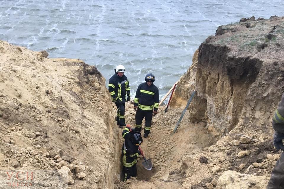 На Хаджибейском лимане произошел оползень: погибли два человека (фото) «фото»