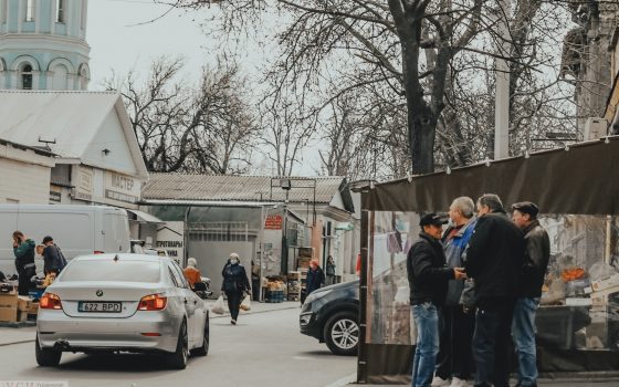 Место, где никто никуда не спешит: как живет современная одесская Слободка (фоторепортаж) «фото»