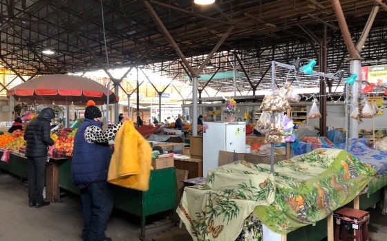 Торговля vs вирус: как одесские рынки соблюдают карантин (фоторепортаж) «фото»