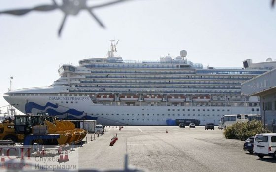 С лайнера Diamond Princess высадились на берег все члены экипажа usionline.com С лайнера Diamond Princess высадились на берег все члены экипажа «фото»