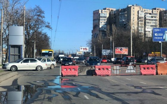 Выезжайте заранее: в Одессе перекрыли часть проспекта Небесной сотни (фоторепортаж, аэросъемка) «фото»