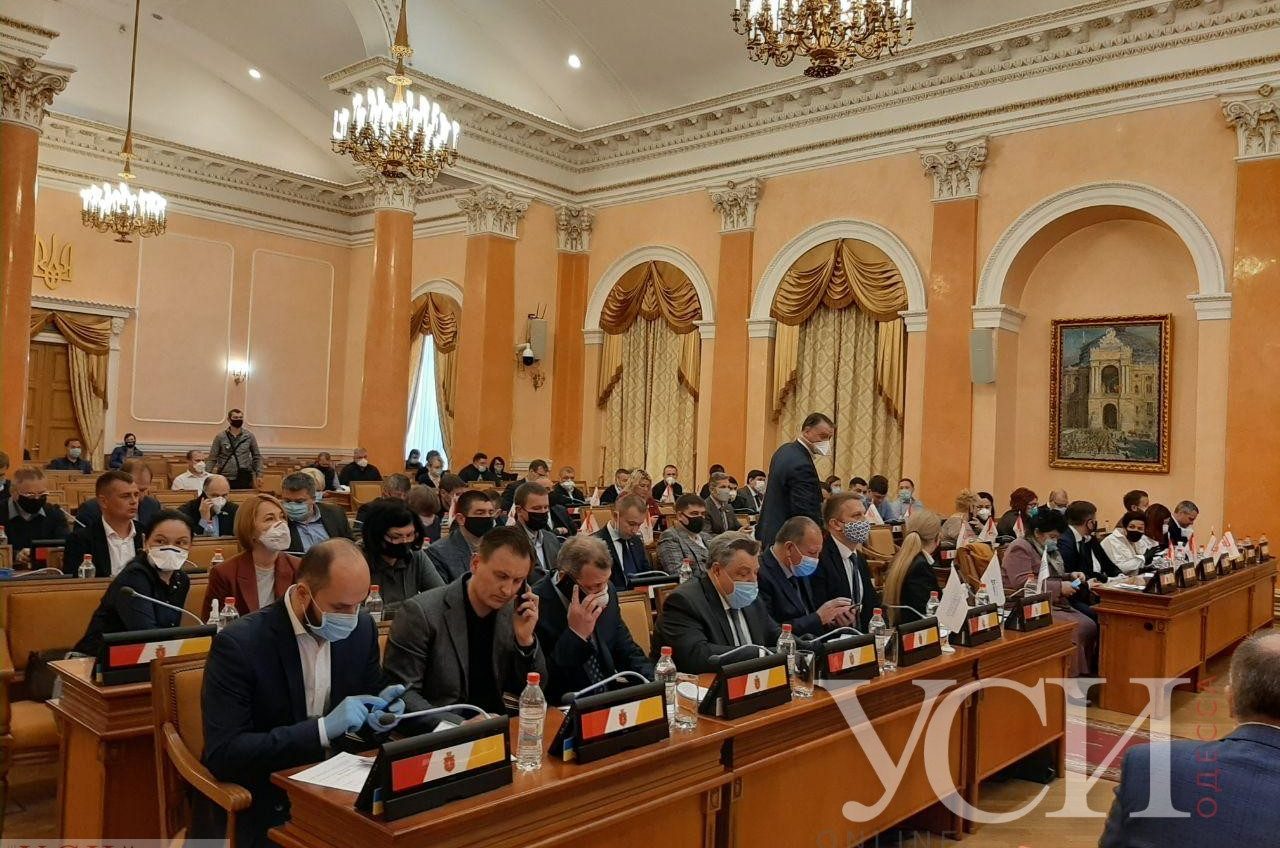 В Одессе пять депутатов покинули свои фракции: большая часть из Оппоблока «фото»