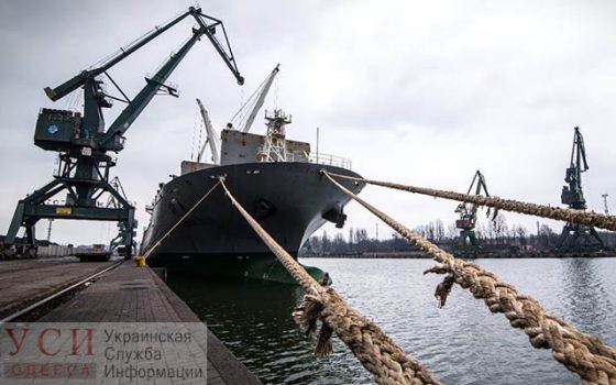 Коррупция в портах: полиция расследует миллионные хищения на закупках топлива «фото»