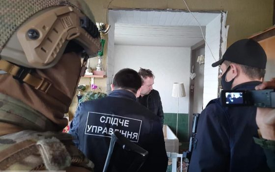 Избивали и прострелили ногу: под Одессой банда похитила парня (фото) usionline.com Избивали и прострелили ногу: под Одессой банда похитила парня (фото) «фото»