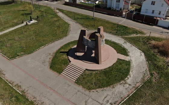 “Вымершее” село: в Нерубайском, где есть заболевший, карантин восприняли буквально (аэросъемка, фоторепортаж) «фото»
