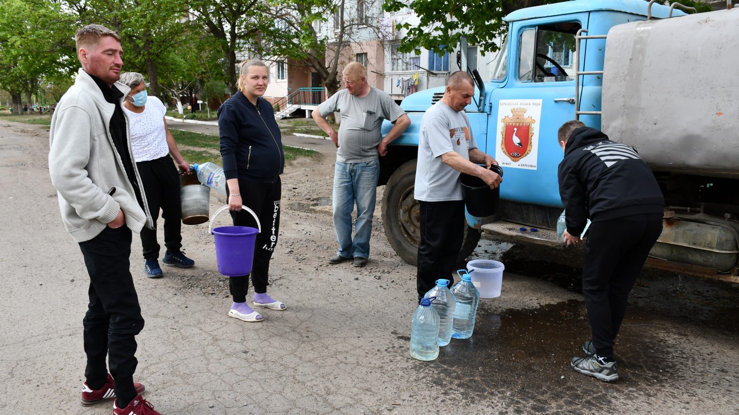 Тысячи жителей поселка в Одесской области уже 5 дней живут без питьевой воды «фото»