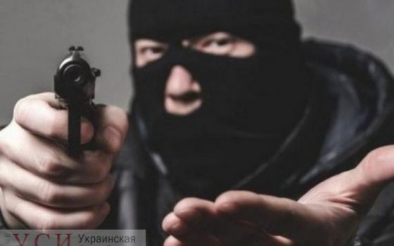 Двух преступников отправили в тюрьму за нападение на предпринимателя в Одесской области «фото»