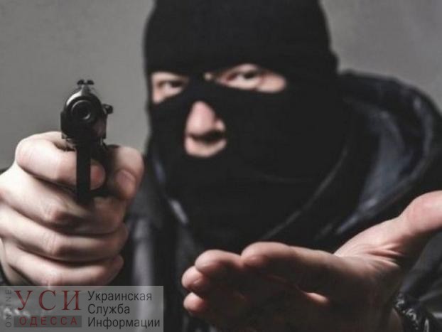 Двух преступников отправили в тюрьму за нападение на предпринимателя в Одесской области «фото»
