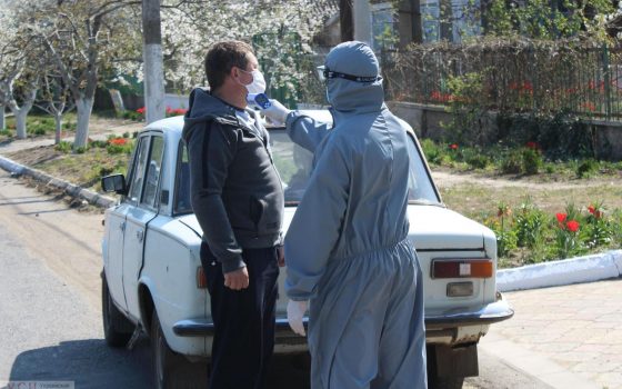 В Белгороде-Днестровском установили мобильные карантинные посты, а горожане митингуют против закрытия рынка (фото, видео) usionline.com В Белгороде-Днестровском установили мобильные карантинные посты, а горожане митингуют против закрытия рынка (фото, видео) «фото»
