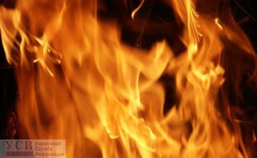 Второй пожар за полгода: горит жилой дом на Бочарова «фото»