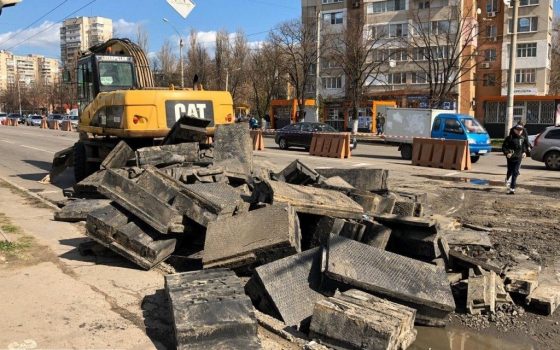 В субботу перекроют часть перекрестка на проспекте Небесной сотни от Левитана до Инглези (схема) «фото»