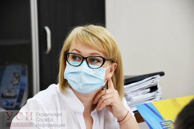 Одесским медикам, которые борются с коронавирусом, добавят зарплату «фото»
