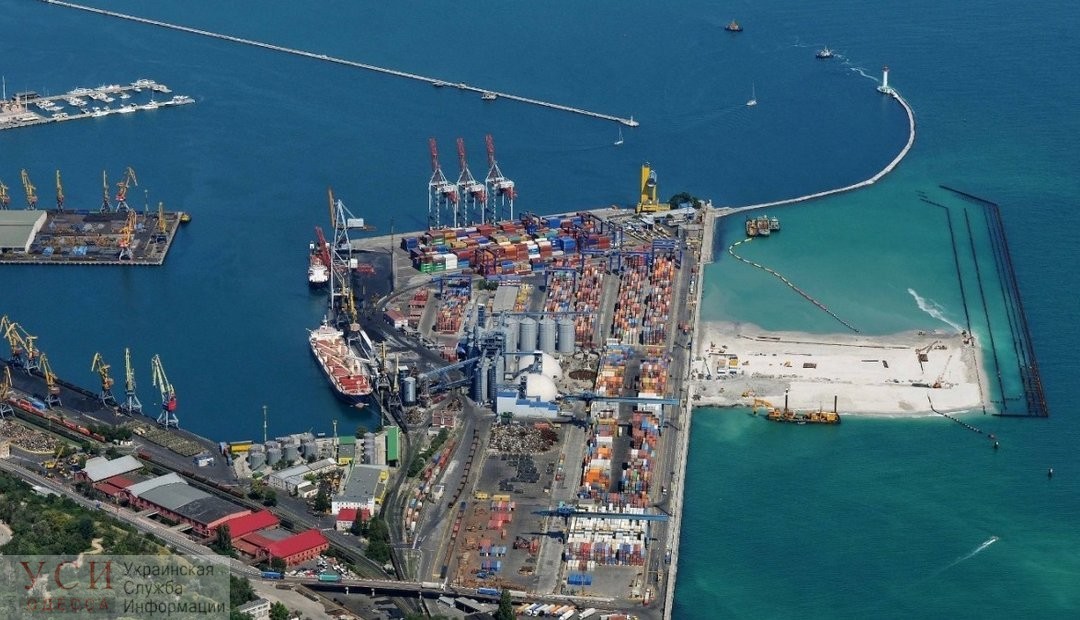 Против чиновников Одесского порта начато уголовное производство из-за схем с бесплатными складами «фото»