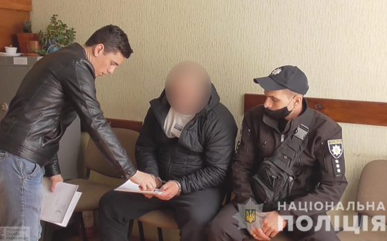Затолкали в машину и увезли: жителя Одесской области похитили из-за долга в несколько тысяч евро (видео) «фото»