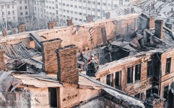 Смертельный пожар в одесском колледже на Троицкой: в деле два новых подозреваемых, одного подадут в розыск «фото»