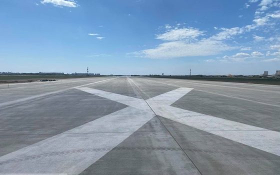 Строительство новой “взлетки” Одесского аэропорта подходит к концу (видео) «фото»