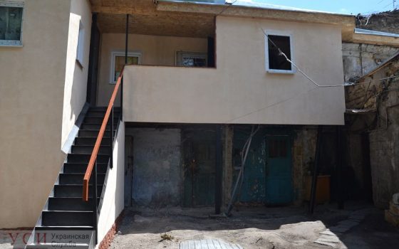 Отчитываются чиновники, платят жильцы: ремонт пострадавшего от урагана дома на Молдаванке провели за счет ЖКСа (фото, документ) «фото»