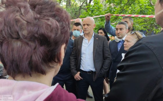 Труханов намекнул, что в обрушении дома на Торговой могут быть виноваты одесситы «фото»