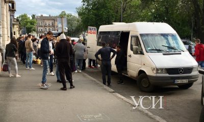 В Одессе от Привоза ходят маршрутки лишь одного направления, пока все остальные ждут разрешения (фото) «фото»