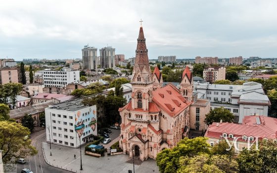 С высоты: “беспроблемный” центр Одессы в разгар весны (аэросъемка) «фото»