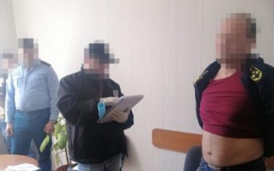 Коррупционная схема руководства Одесской таможни: двух подозреваемых отправили в СИЗО (фото) «фото»