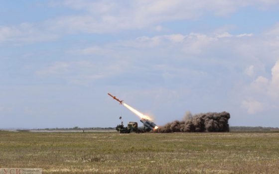 Ракеты “Нептун” впервые одновременно поразили две цели в Черном море (фото) «фото»
