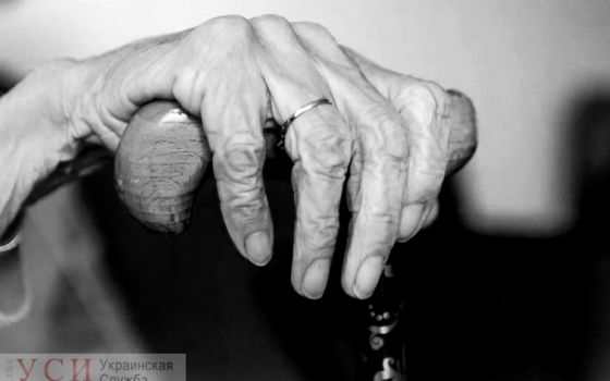 На Варненской из окна выпала пенсионерка «фото»