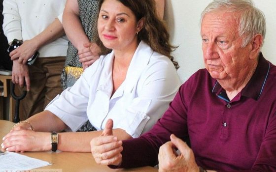 Больница Черноморска, которая принимает пациентов с коронавирусом, остается без главврача «фото»