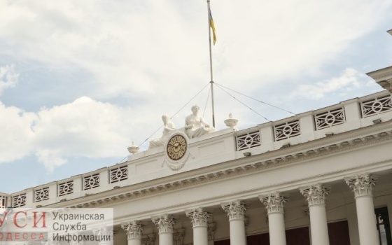 Схемы приватизации: в мэрии отводят на Фонтане 1,2 сотки под бывший МАФ, который продали депутаты «фото»