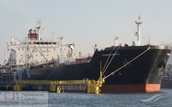 Разлив масла в порту Южный: экониспекция отпустила судно-нарушитель (документ) «фото»