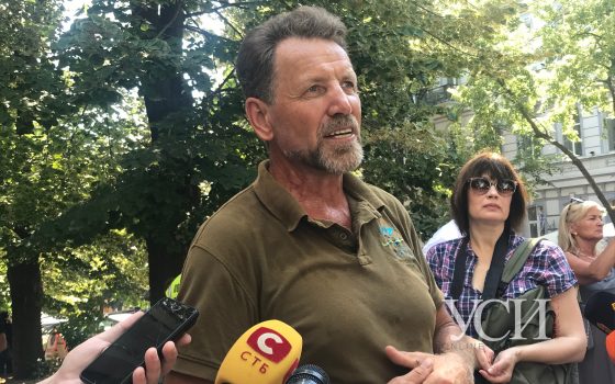 Под одесской прокуратурой требуют задержать нападающих на руководство “Тузловских лиманов” (трансляция, фото) «фото»