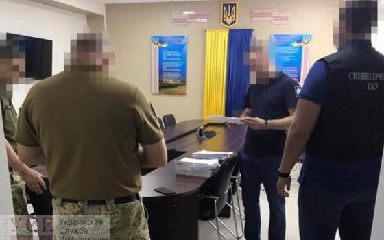 Чиновники Минобороны в Одесской области присвоили 11 миллионов, выделенных на казармы (фото) «фото»