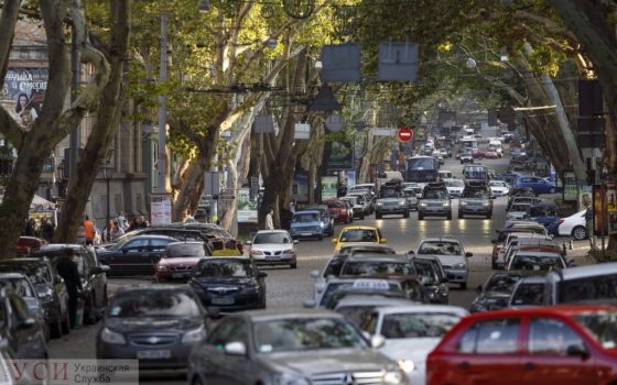 Одессу сковали масштабные пробки: центр и Таирова “стоит” (карта) «фото»