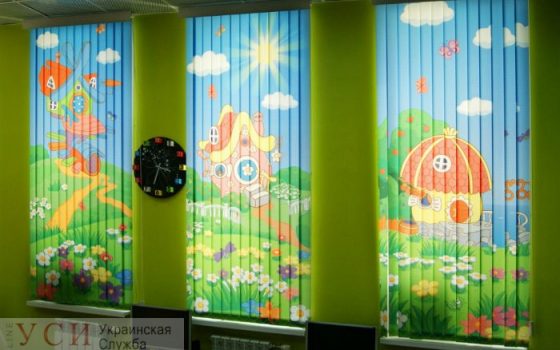 Труханов пояснил покупку “золотых” жалюзи в инфекционку: они были с картинками «фото»