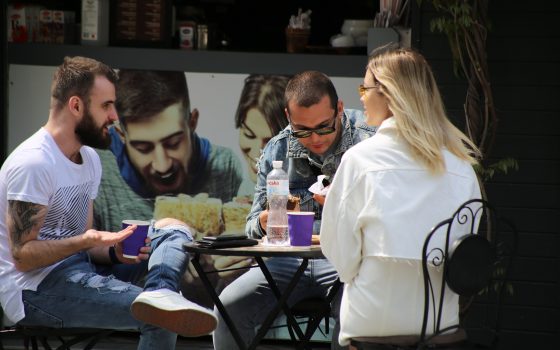 “Не более 4 человек и вход с сопровождением”: завтра открываются кафе и рестораны «фото»