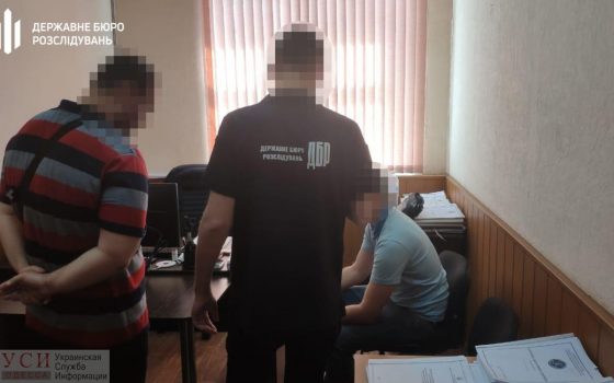 Двоих патрульных подозревают в избиении одессита (фото) «фото»