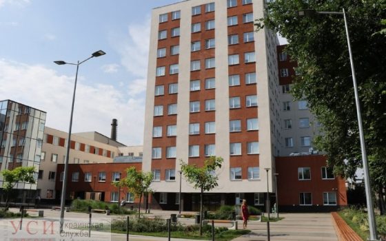 Золотая “Евромэрия”: здание обошлось в 17 миллионов долларов, а каждый метр — более 1100 «фото»