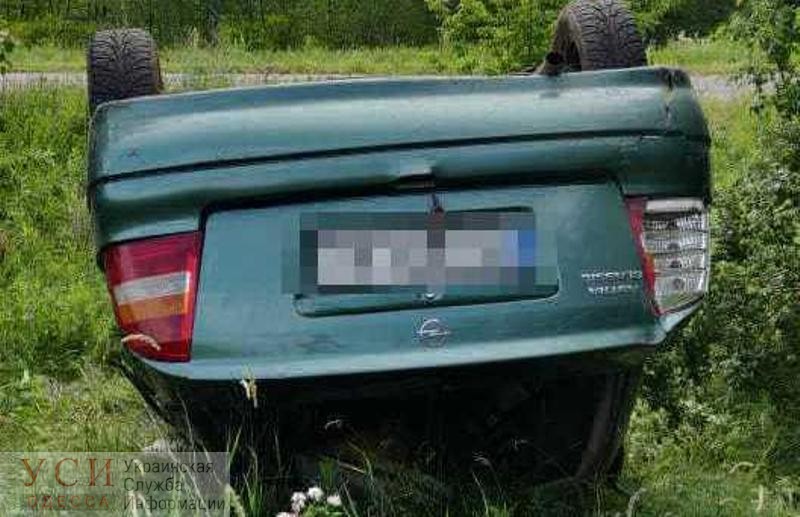 В Одесской области перевернулся автомобиль: погибли водитель и пассажир (фото) «фото»