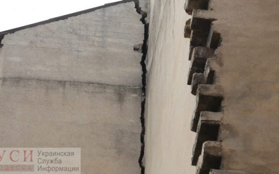 Очередь на обрушение: больше всего аварийных домов в центре Одессы и в Суворовском районе (документы) «фото»