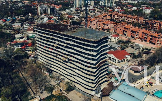 Скандальная стройка на 16-й Фонтана: в суде хотят доказать незаконность продажи квартир под видом апартаментов(фото) «фото»